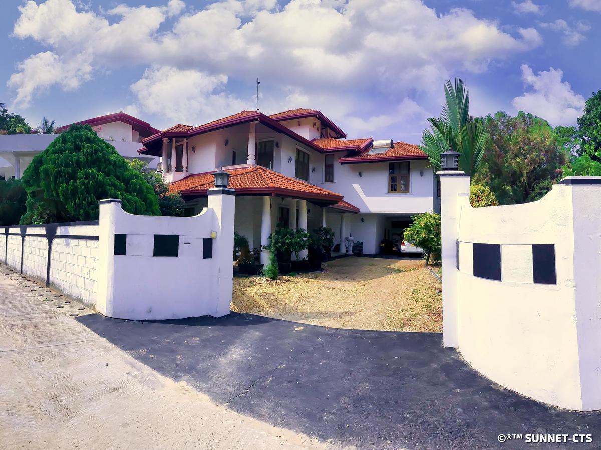 Ceylon Pearlwing Resort Negombo Buitenkant foto